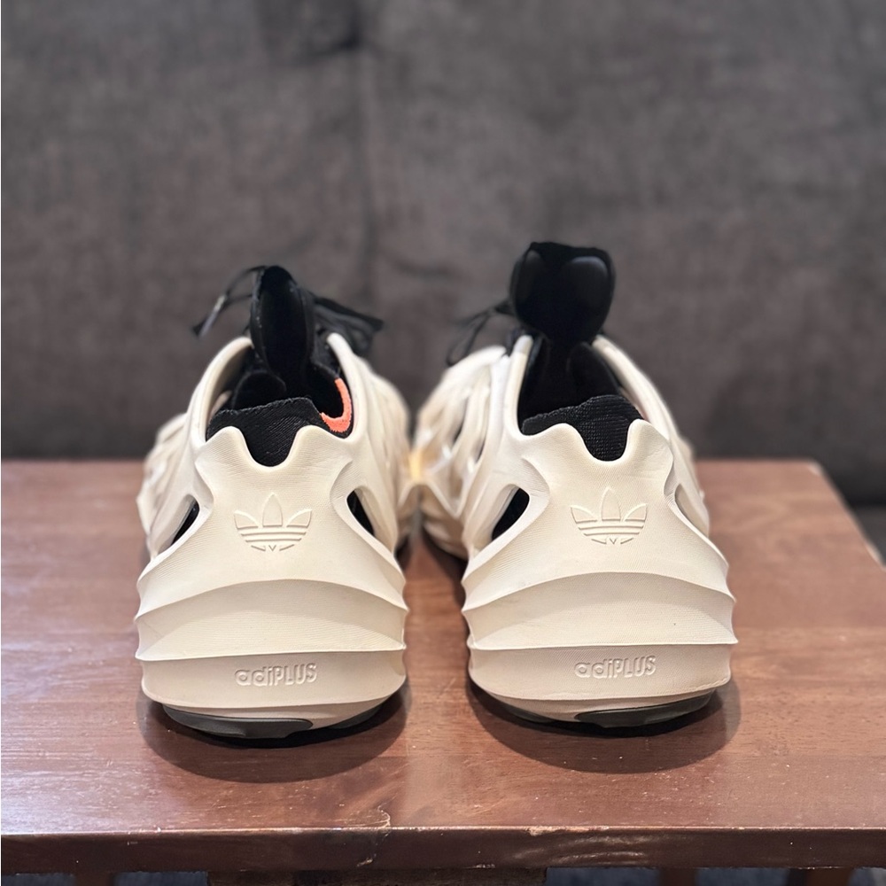 Adidas Adifom Q - Picture 4 of 7